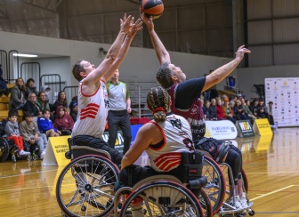 Koen Jansens playing in team